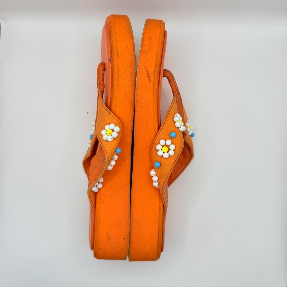 Urban Outfitters Orange Beaded Daisy Flip Flop Sandals Women’s Size 9 - Picture 3 of 6